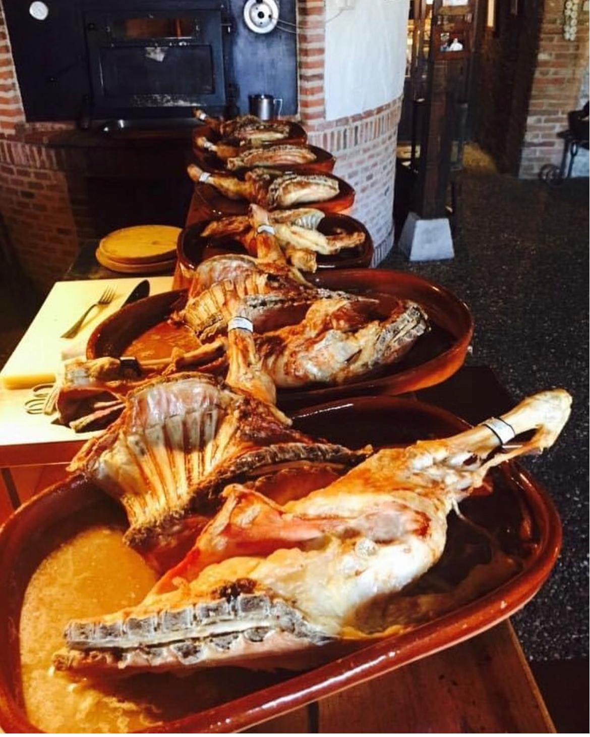 Lechazo y asados en horno y brasa